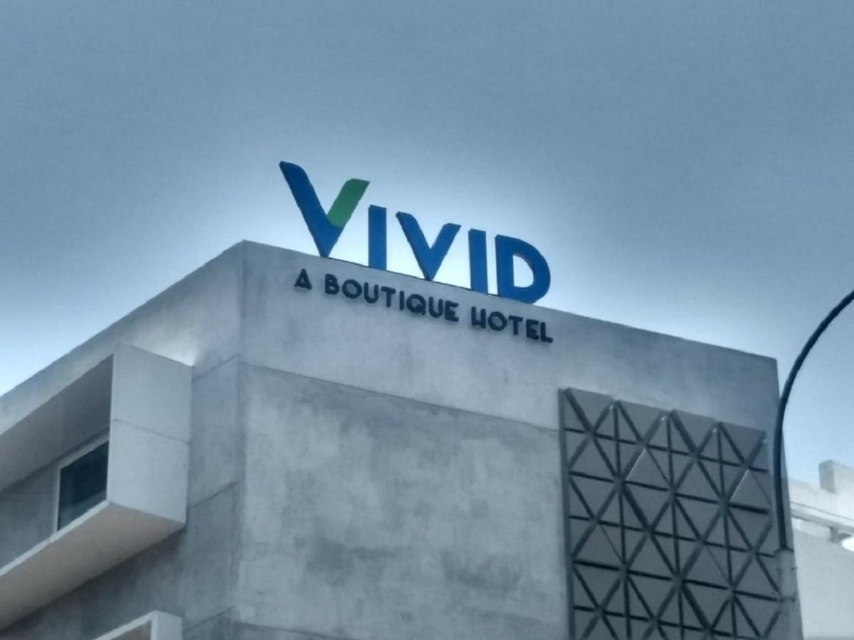 Vivid A Boutique Hotel Tiruchirappalli Exterior photo