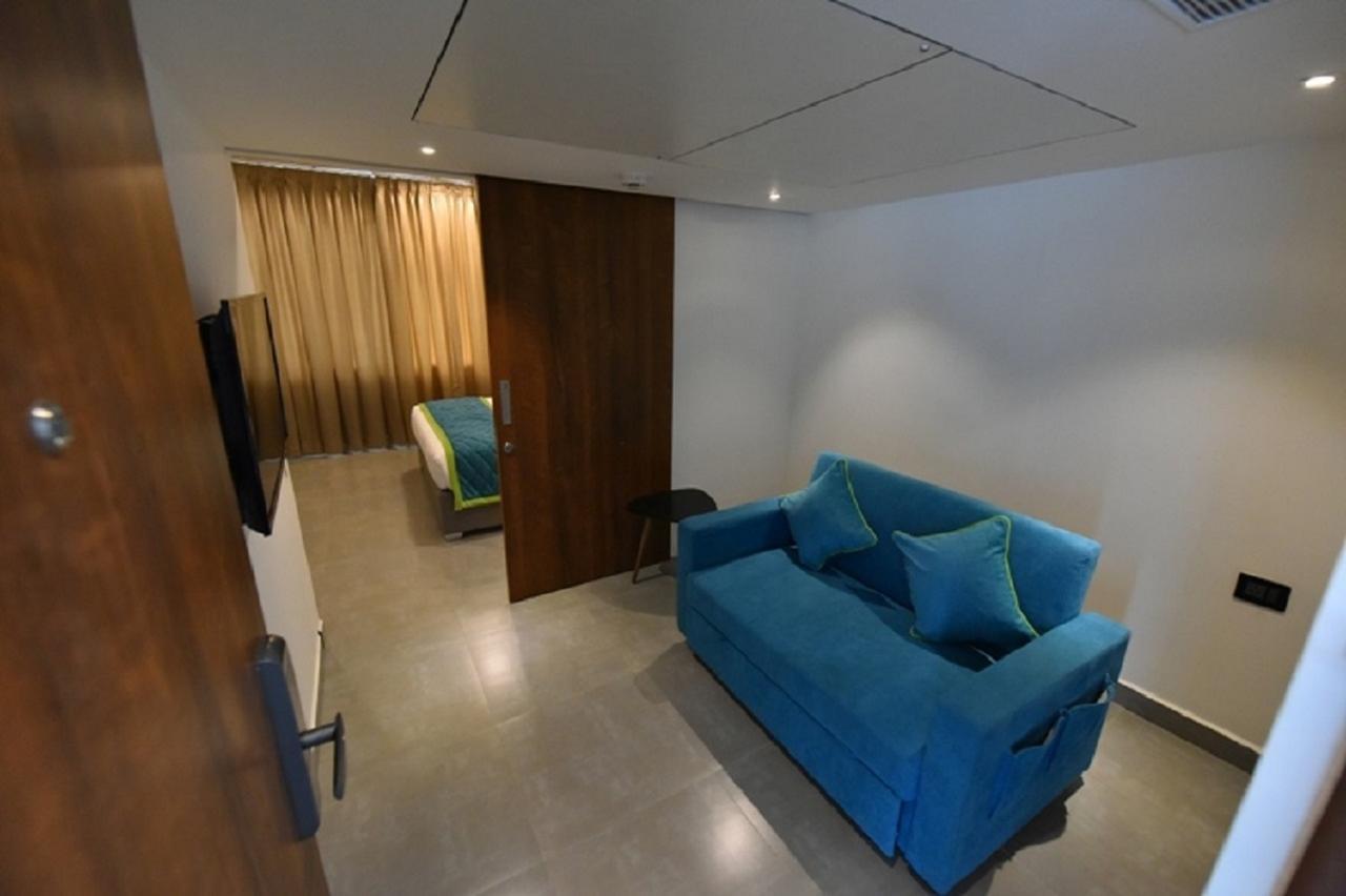 Vivid A Boutique Hotel Tiruchirappalli Exterior photo